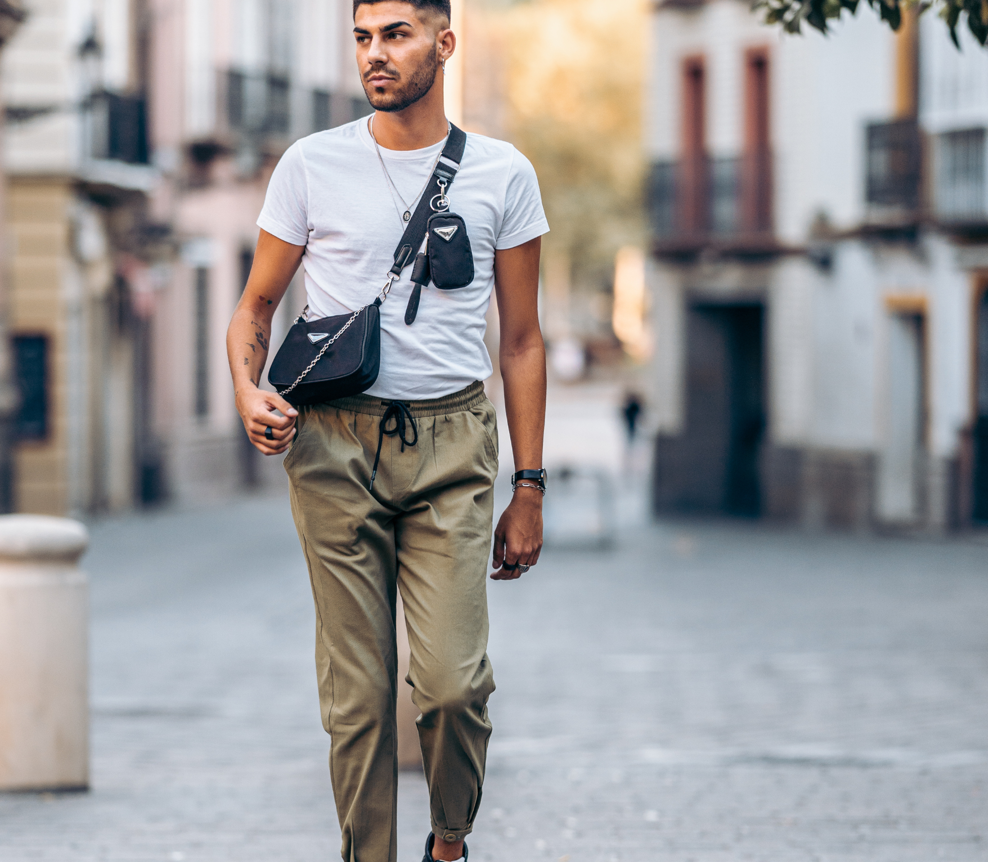 Dockers Stylish High-Quality Casual Trouser Pants For Men At Unmatched Prices Dockers Stylish High-Quality Casual Trouser Pants For Men At Unmatched Prices