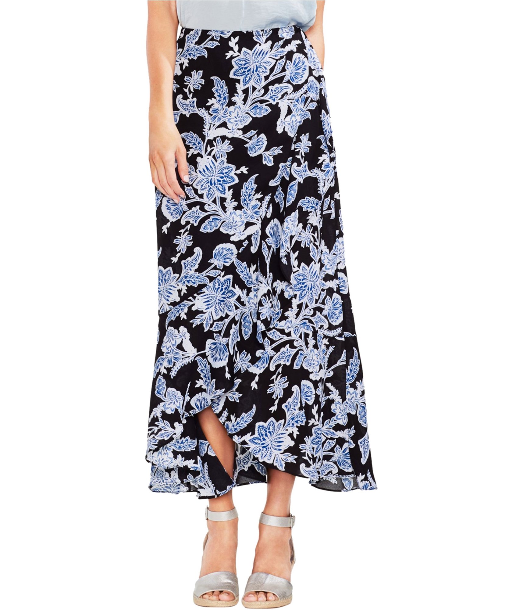 Woman-wearing-vince-comato-ruffled-wrap-skirt