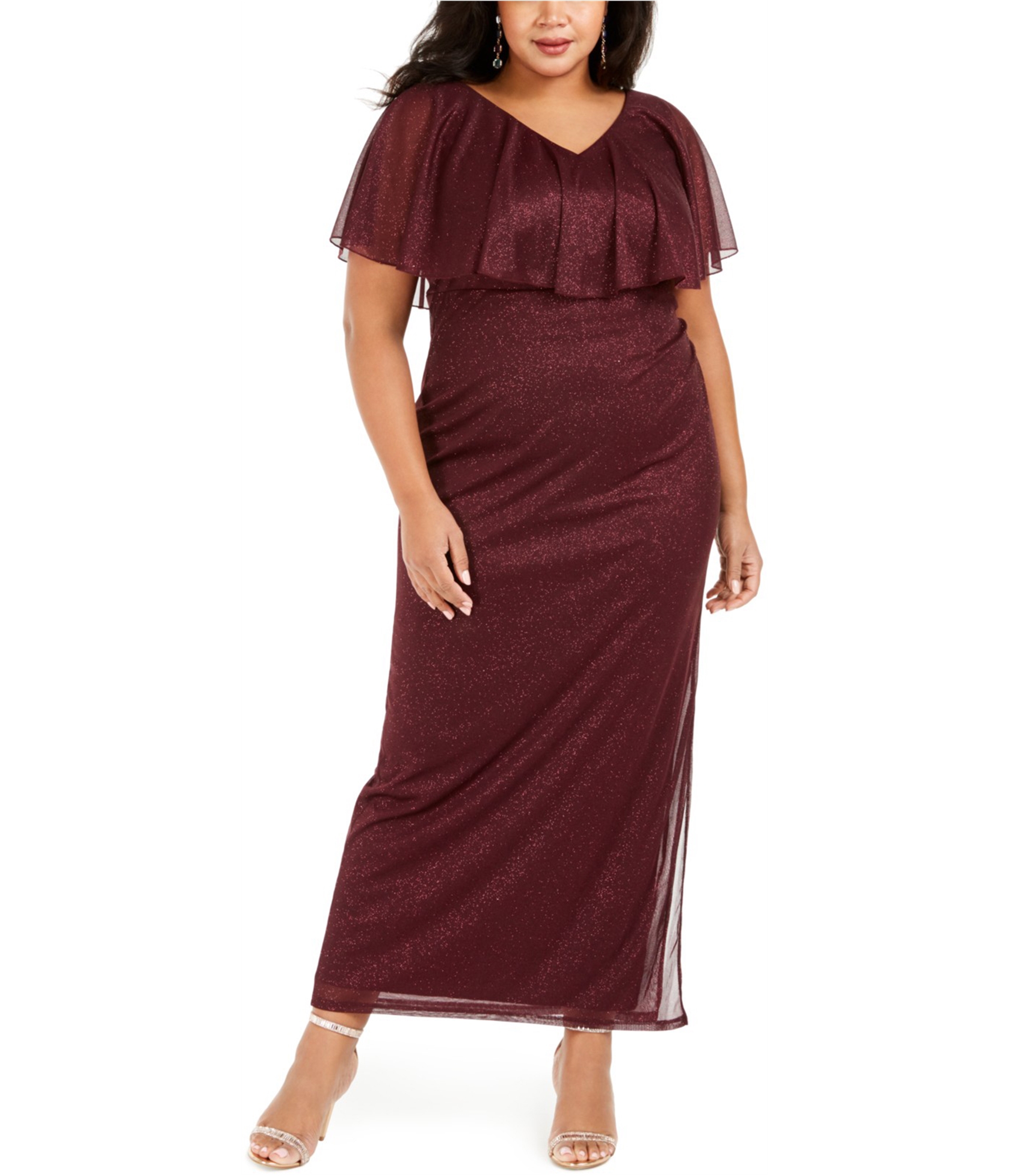 Woman-wearing-overlay-sheath-dress