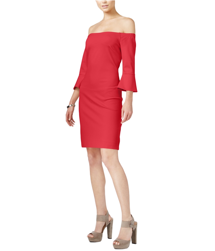 Woman-wearing-off-shoulder-sheath-dress