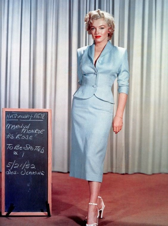 Marylyn Monroe in her classy vibes