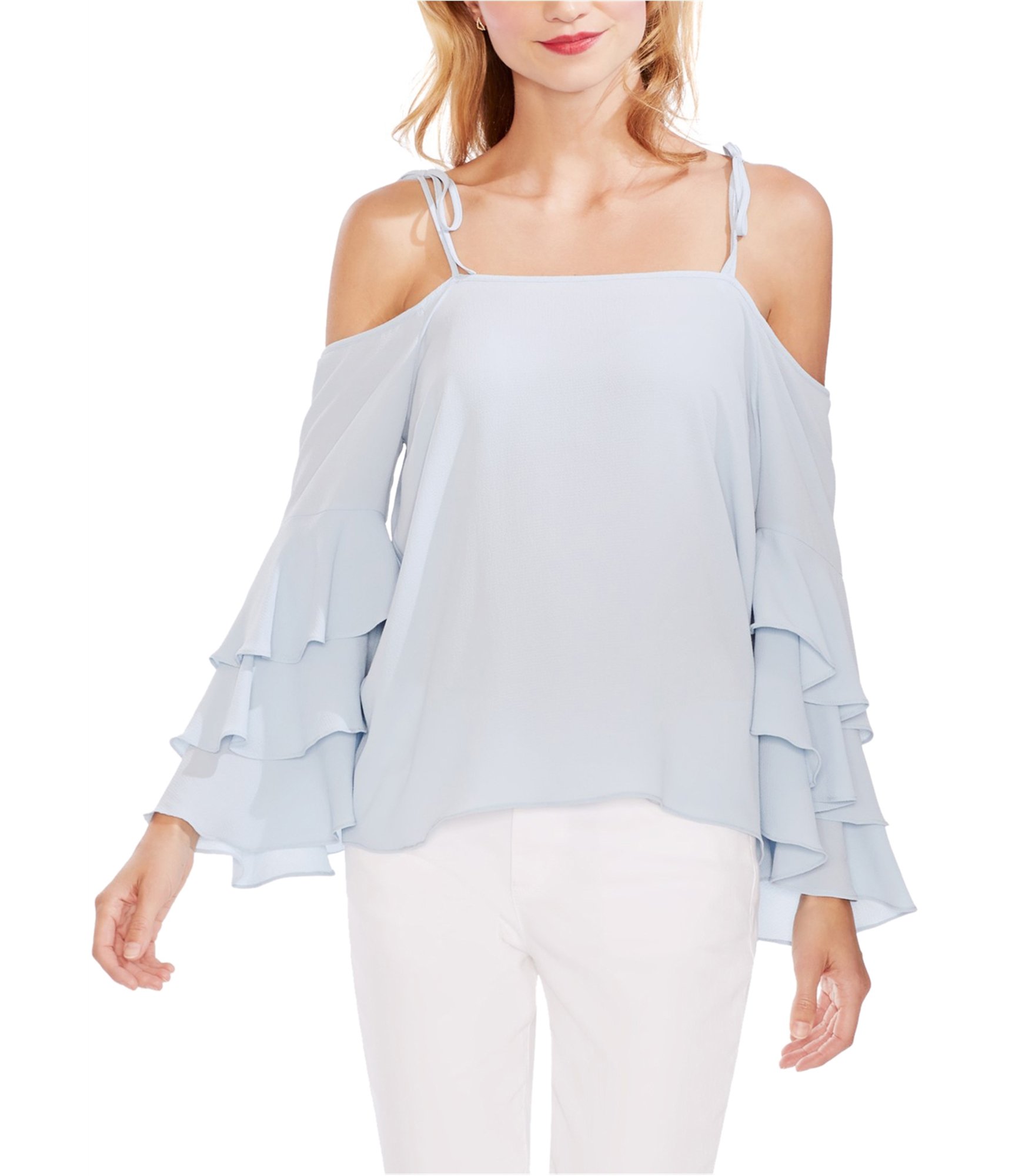 Woman-wearing-tiered-sleeve-pullover-blouse