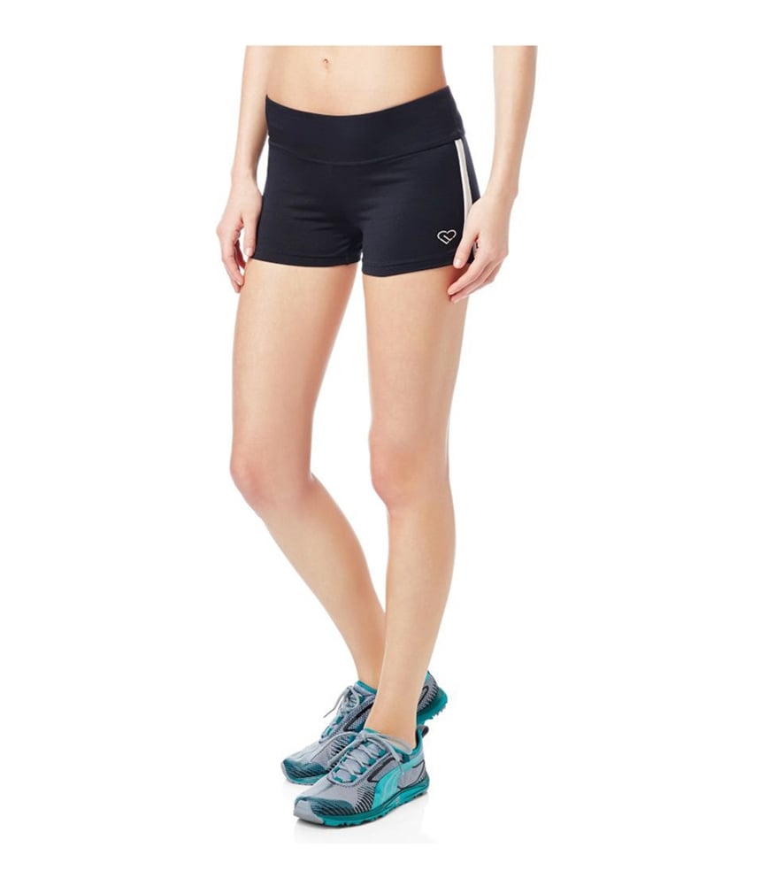 Woman-wearing-striped-workout-shorts