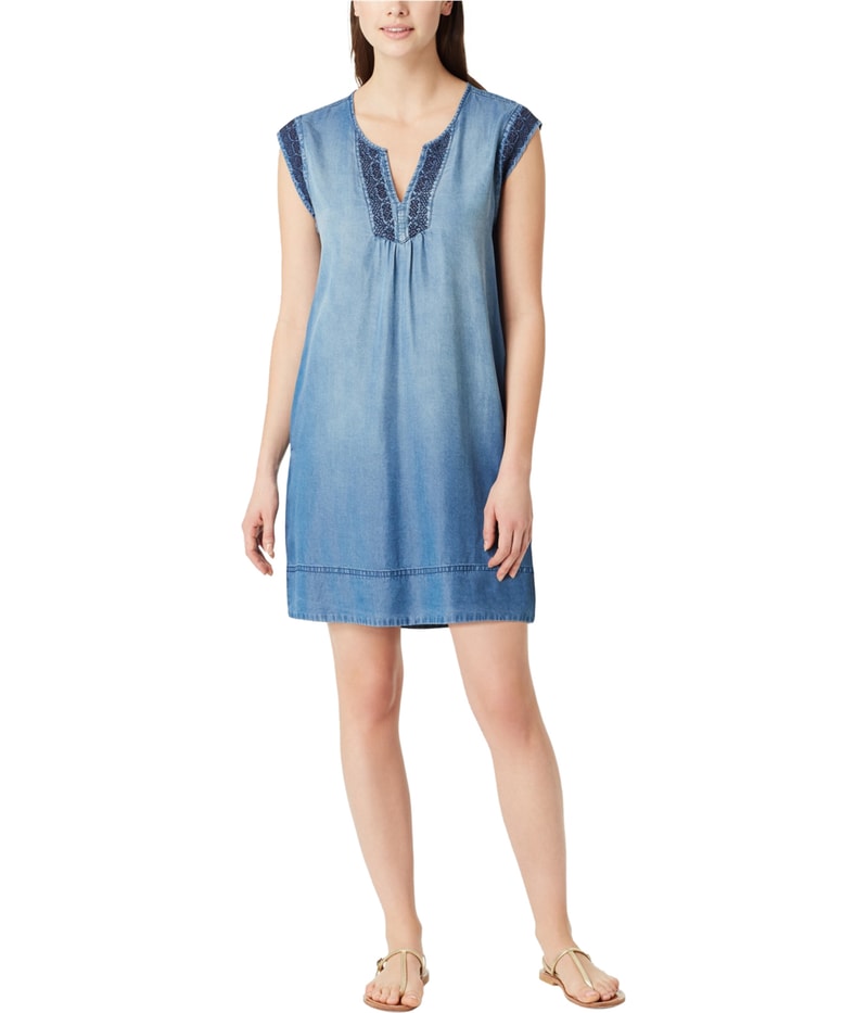 Vintage America Womens Embroidered Shirt Dress in Blue