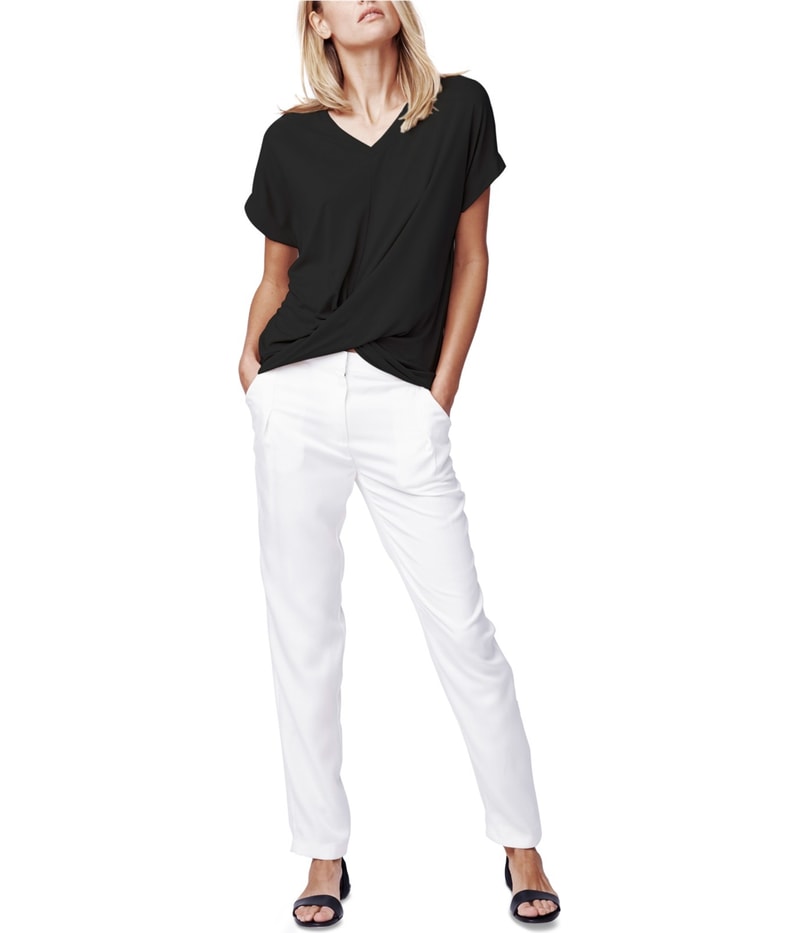 b New York Womens High Low Basic T-Shirt in Black